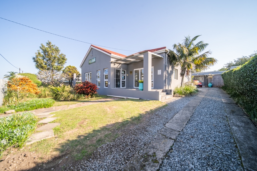 4 Bedroom Property for Sale in Berea Eastern Cape